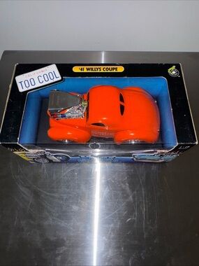 Muscle Machines ’41 Willys Coupe Too Cool 1:18 Scale Diecast Orange Hot Rod